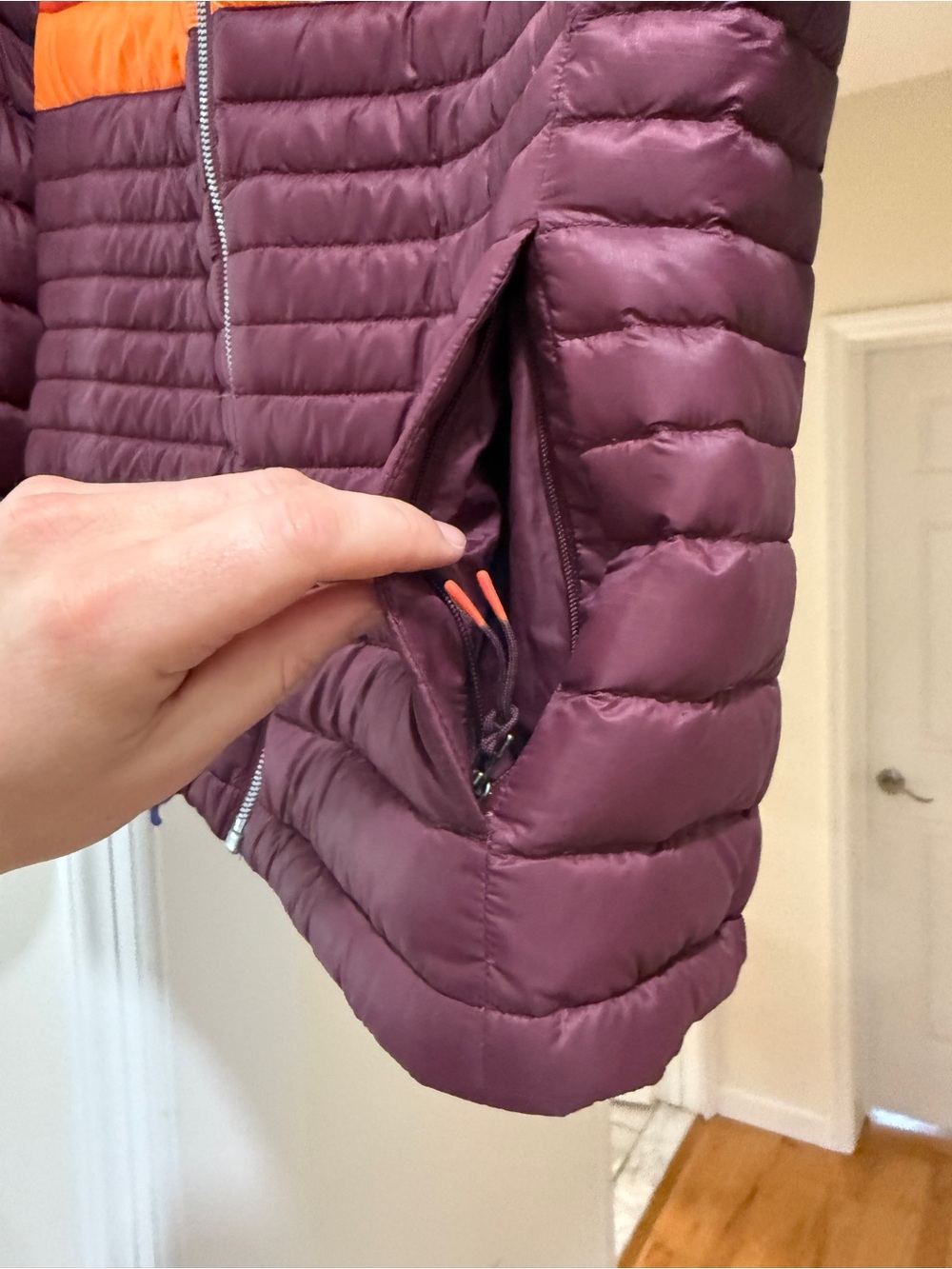 Cotopaxi Hooded Down Jacket in Burgundy with Colorblock Stripe - Picture 2 of 4